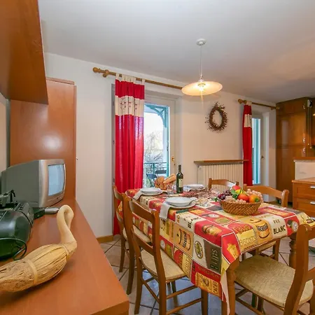 Sleeps 4